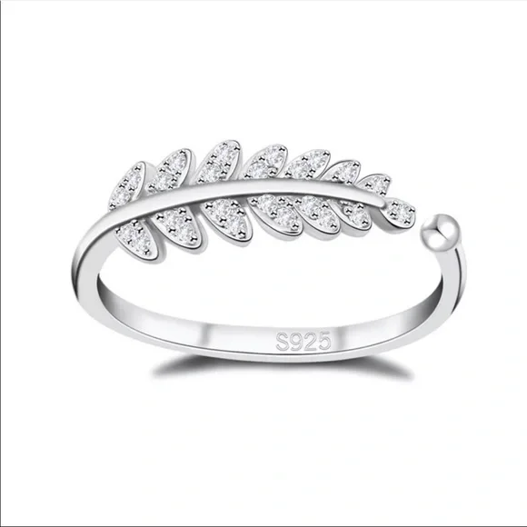 New Women’s 925 Silver Adjustable Olive Diamond Ring - Picture 1 of 6